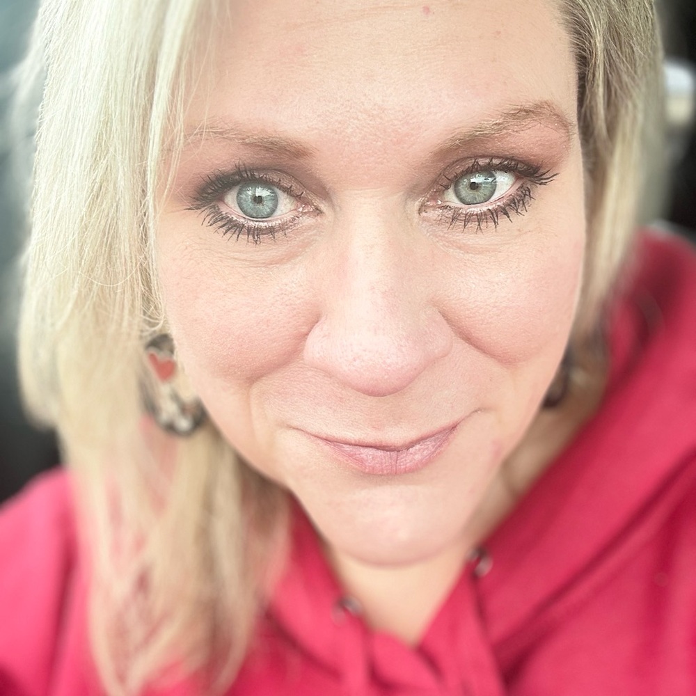 Meet your Posher, Deana